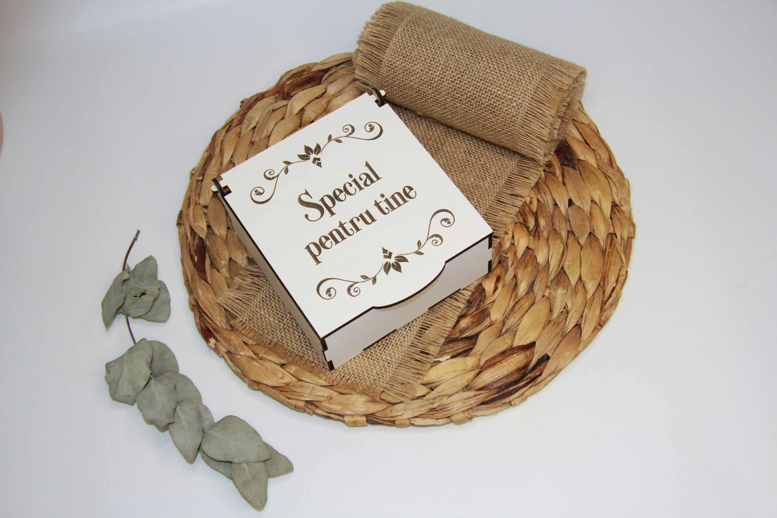 IMG_1934-scaled-2.jpg Cutie personalizată din placaj/MDF - imagine 1