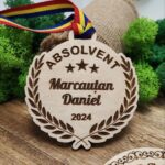 Medalie (medalii) pentru absolvent model 2